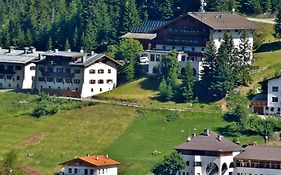 Gasthof Alpenrose Spiss